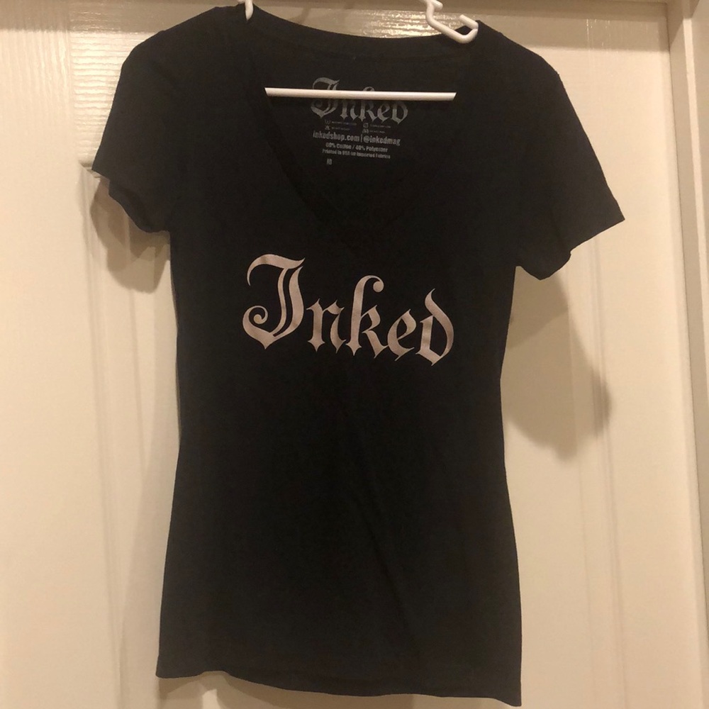 Medium graphic baby tee